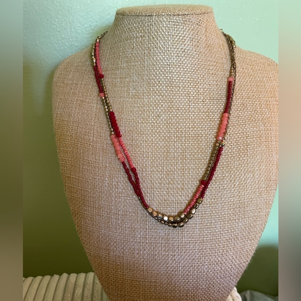 Elegant Red and Pink Beaded Necklace